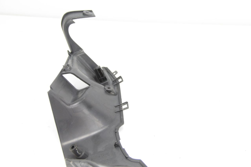 photo de COUVRE GUIDON COMMODO HONDA FES PANTHEON 125 (2003 - 2007) - Points de fixation