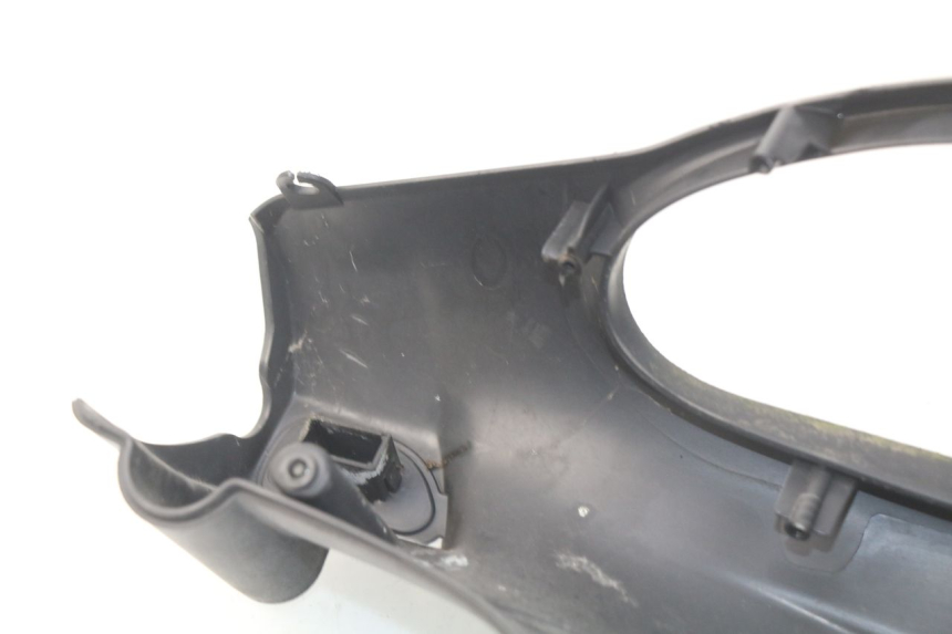 photo de COUVRE GUIDON COMMODO PIAGGIO FLY 2T 50 (2004 - 2017) - État de surface