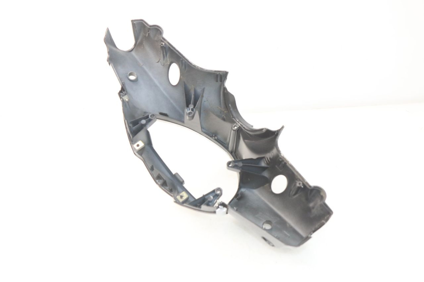 photo de COUVRE GUIDON COMMODO PIAGGIO FLY IE 125 (2012 - 2017) - Vue rapprochée