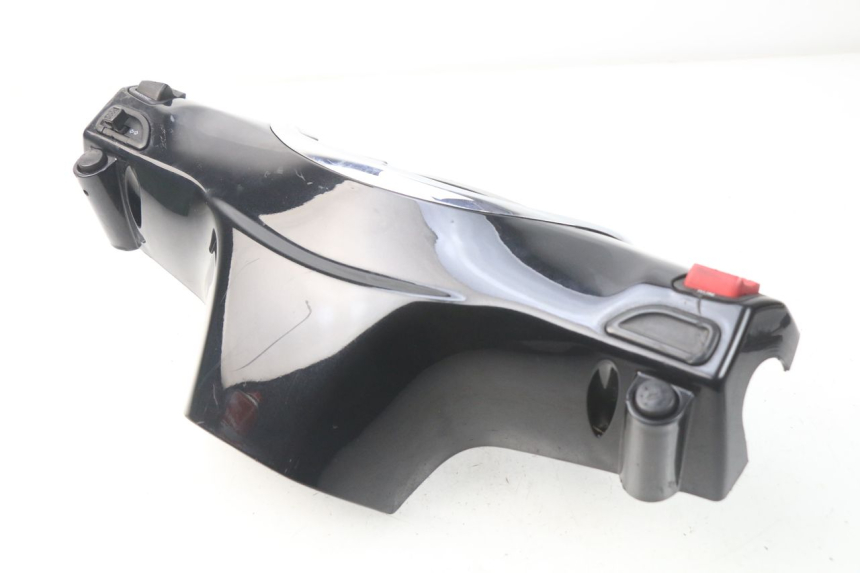 photo de COUVRE GUIDON COMMODO PIAGGIO FLY IE 125 (2012 - 2017) - Autre angle de vue