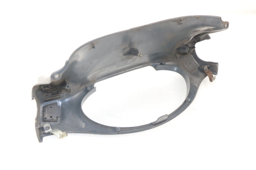 photo de COUVRE GUIDON COMMODO PIAGGIO HEXAGON LX4 125 (1998 - 2001) - Détail de la pièce