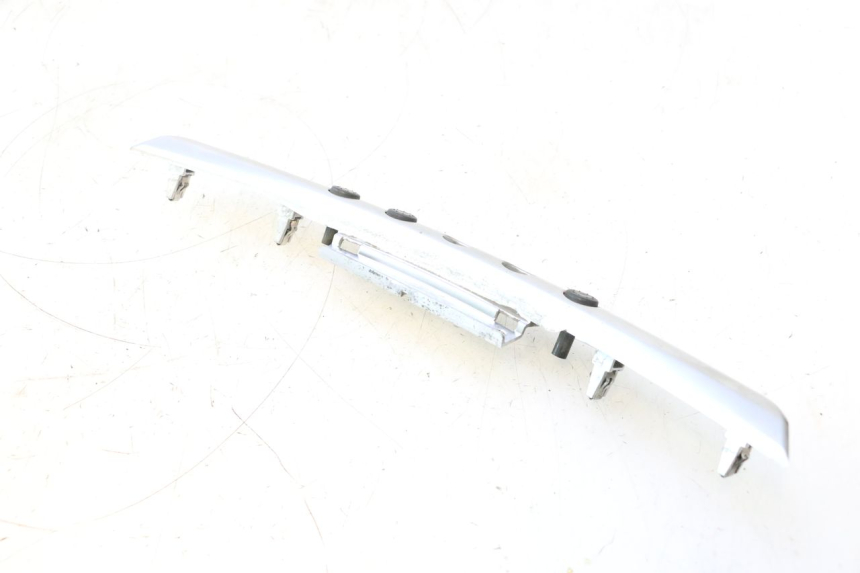 photo de COUVRE GUIDON COMMODO PIAGGIO MP3 500 (2016 - 2018) - Autre angle de vue