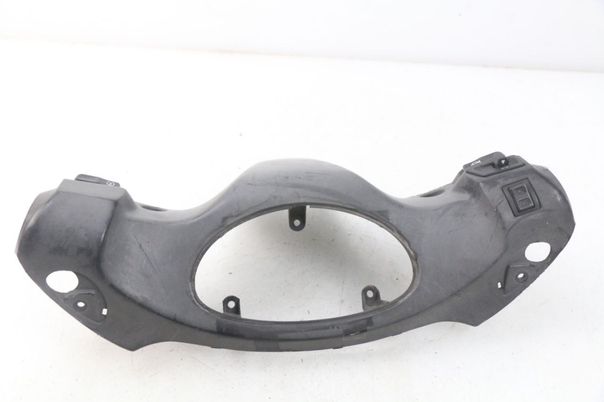 photo de COUVRE GUIDON COMMODO YAMAHA NEO'S NEOS 2T 50 (2007 - 2017) - Détail de la pièce