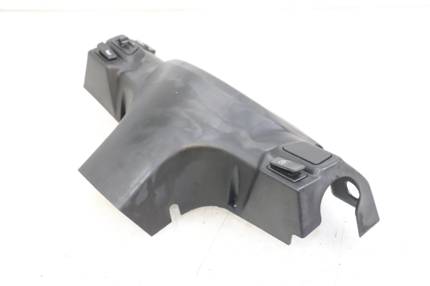 photo de COUVRE GUIDON COMMODO SYM ORBIT III 3 4T 50 (2018 - 2021) - Zoom état d’usage