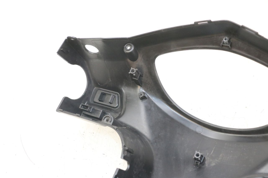 photo de COUVRE GUIDON COMMODO SYM ORBIT III 3 4T 50 (2018 - 2021) - Points de fixation