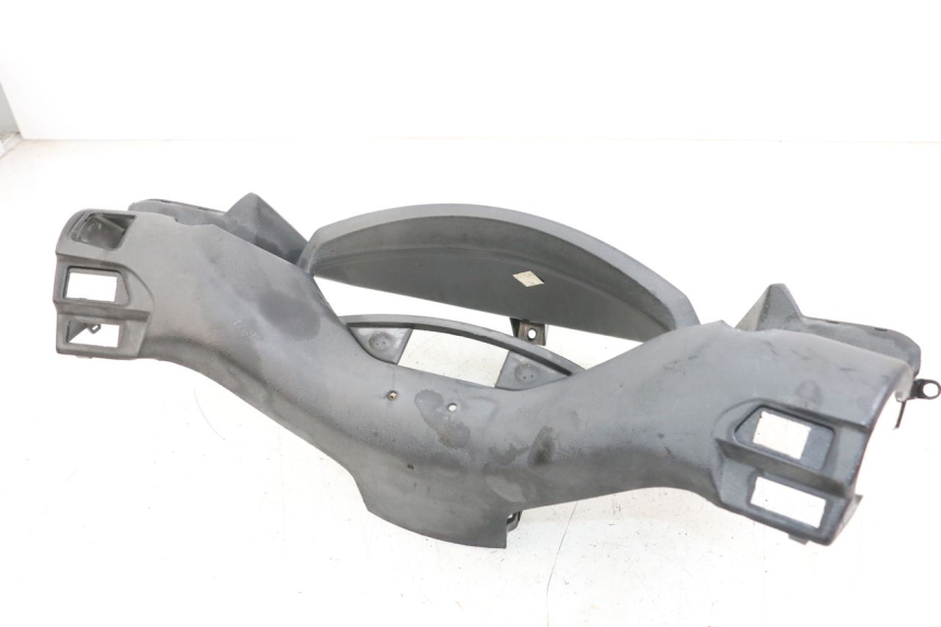 photo de COUVRE GUIDON COMMODO YAMAHA X-MAX XMAX 250 (2006 - 2009) - Détail de la pièce