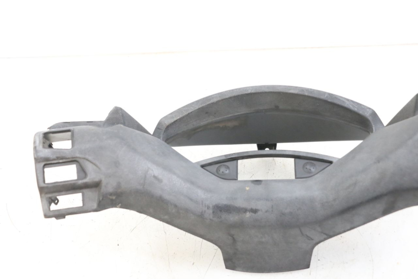 photo de COUVRE GUIDON COMMODO YAMAHA XMAX X-MAX 125 (2006 - 2009) - État de surface