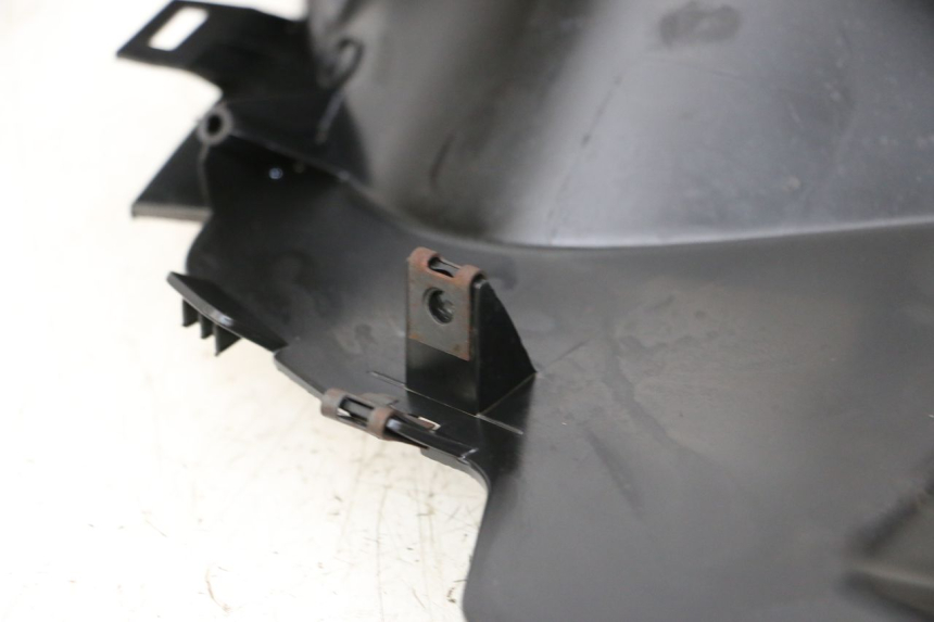 photo de COUVRE GUIDON COMMODO YAMAHA XMAX X-MAX 125 (2006 - 2009) - Points de fixation