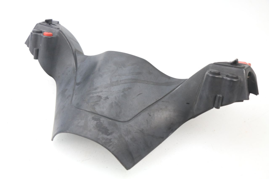 photo de COUVRE GUIDON COMMODO PIAGGIO X9 125 (2000 - 2003) - Vue principale