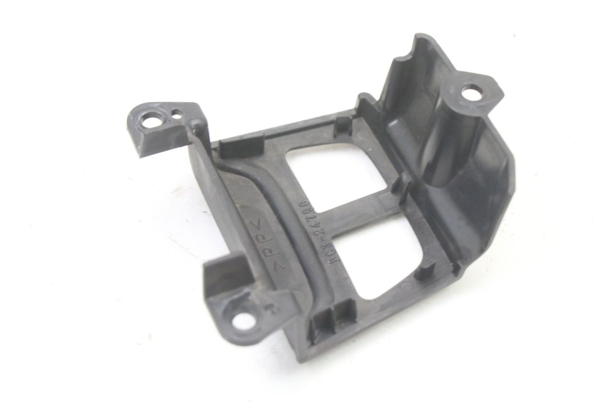 photo de COUVRE GUIDON COMMODO YAMAHA YP T-MAX TMAX 530 (2017 - 2020) - Autre angle de vue