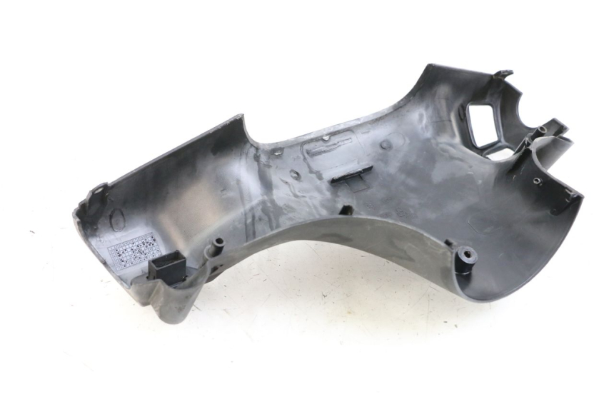 photo de COUVRE GUIDON COMMODO PIAGGIO ZIP 2T 50 (2009 - 2019) - Autre angle de vue