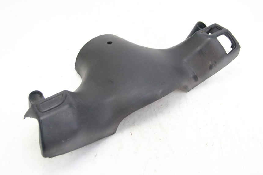 photo de COUVRE GUIDON COMMODO PIAGGIO ZIP 4T 50 (2018 - 2020) - Zoom état d’usage