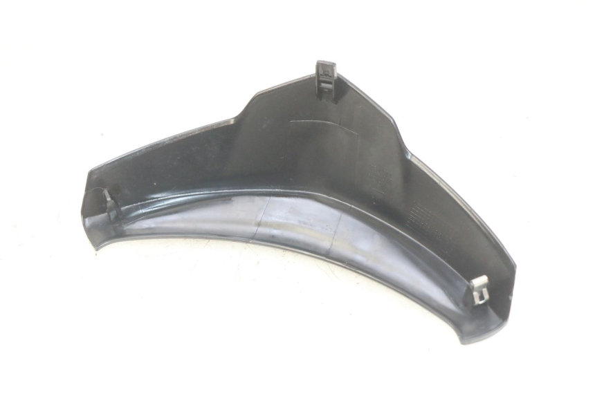 photo de COUVRE GUIDON PIAGGIO FLY 4T 50 (2013 - 2017) - Détail de la pièce