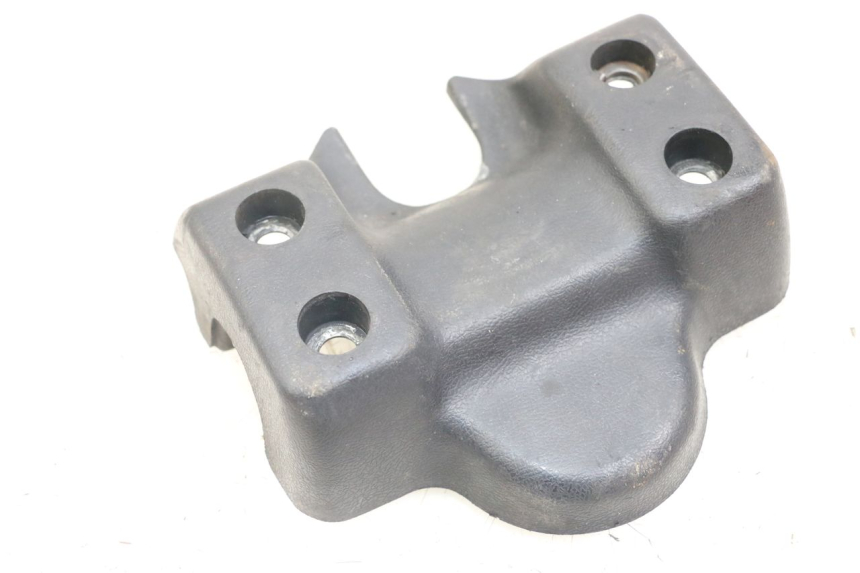 photo de COUVRE GUIDON  SUZUKI GSX E 250 (1982 - 1983) - Zoom état d’usage