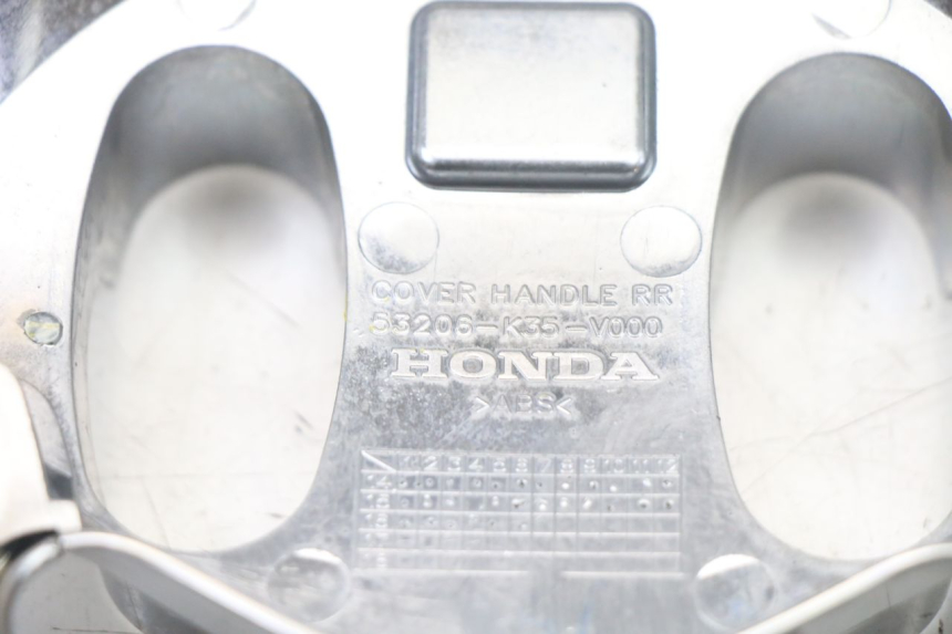 photo de COUVRE GUIDON  HONDA PCX (JF57/JF64) 125 (2014 - 2018) - Points de fixation