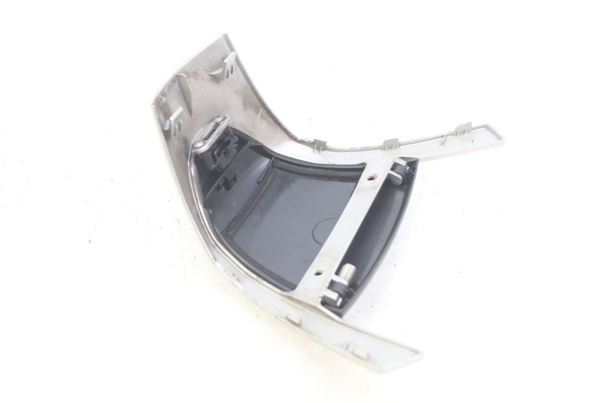 photo de COUVRE GUIDON YAMAHA HW XENTER 125 (2011 - 2017) - Zoom état d’usage