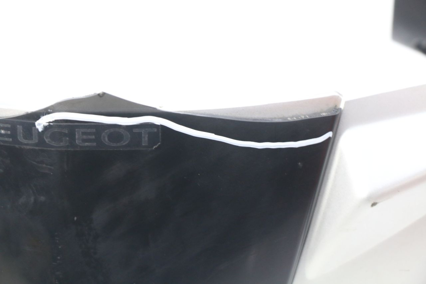 photo de COUVRE GUIDON PEUGEOT KISBEE 2T 50 (2010 - 2017) - Marquages et références