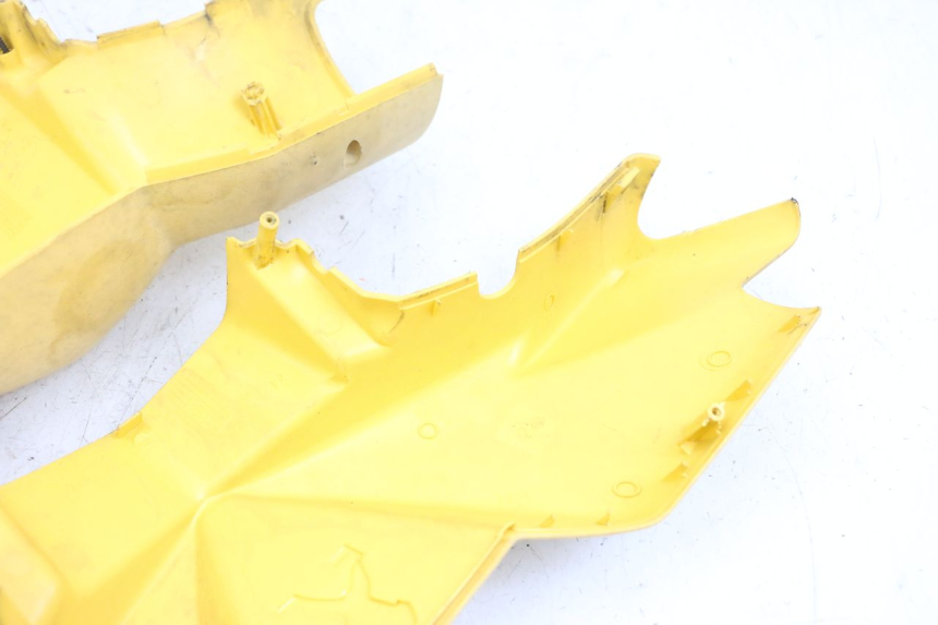 photo de COUVRE GUIDON PEUGEOT LUDIX 50 (2008 - 2017) - Vue rapprochée