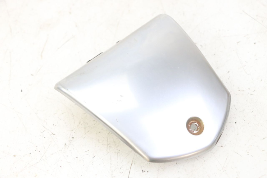 photo de COUVRE GUIDON PIAGGIO MP3 LT 400 (2007 - 2012) - Autre angle de vue