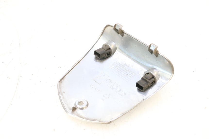 photo de COUVRE GUIDON  PIAGGIO MP3 RL 250 (2006 - 2010) - Zoom état d’usage