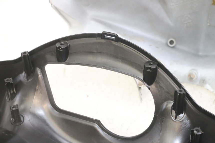 photo de COUVRE GUIDON SYM ORBIT 2 4T 50 (2008 - 2017) - Angle alternatif