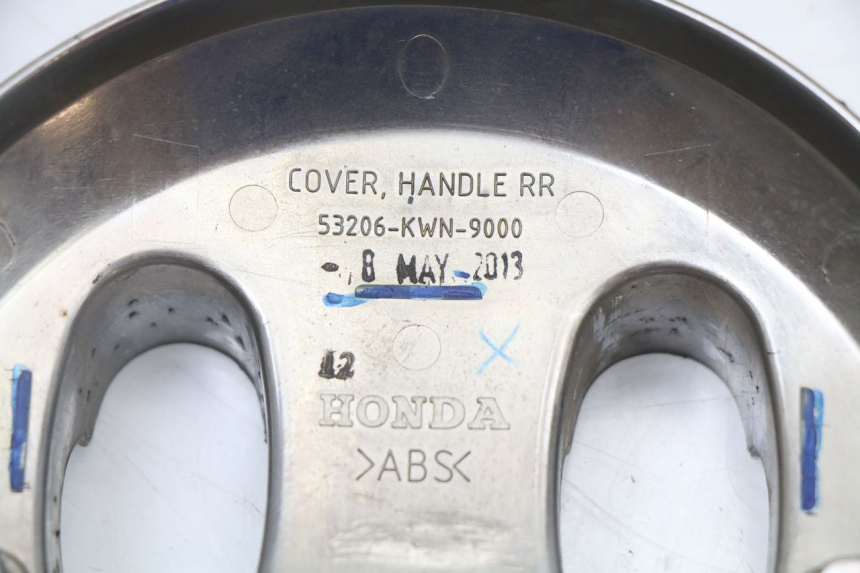 photo de COUVRE GUIDON  HONDA PCX (JF47) 125 (2012 - 2013) - Gros plan technique