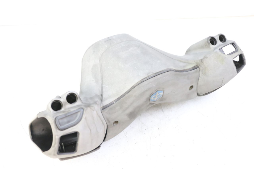 photo de COUVRE GUIDON PIAGGIO X8 125 (2004 - 2007) - Zoom état d’usage