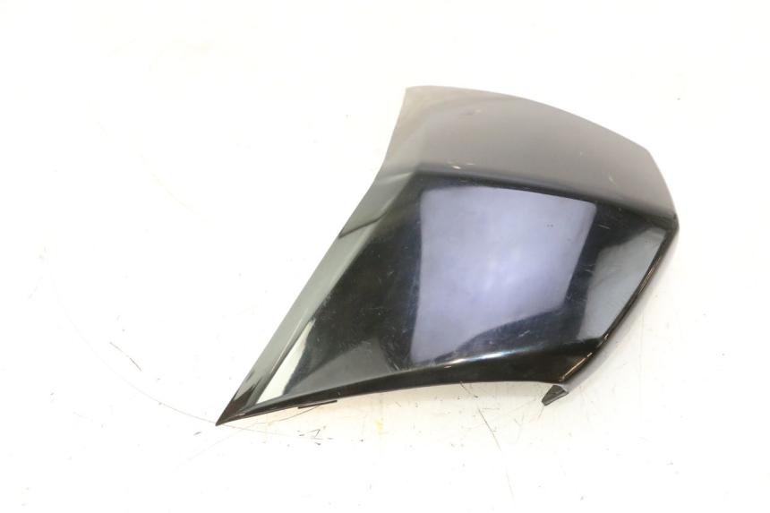 photo de COUVRE GUIDON  FYM SCOOTERONE 125 (2006 - 2008) - Gros plan technique