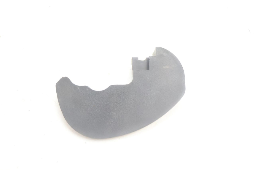 photo de COUVRE GUIDON  YAMAHA SLIDER 50 (1999 - 2004) - Détail de la pièce
