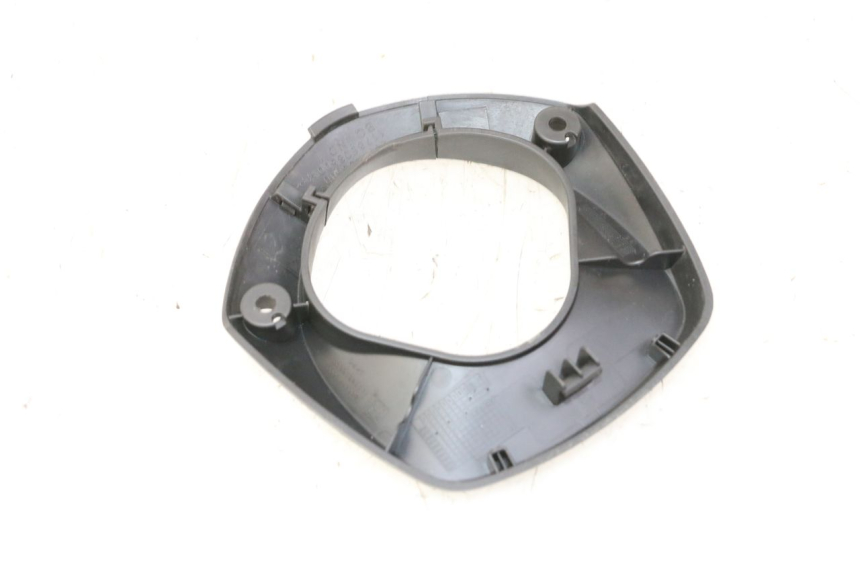 photo de COUVRE GUIDON  PEUGEOT STREETZONE I NAKED 2T 50 (2018 - 2020) - Zoom état d’usage