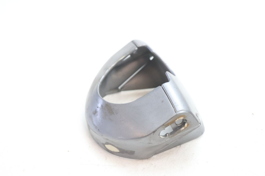 photo de COUVRE GUIDON  PEUGEOT TREKKER 50 (1995 - 2004) - Gros plan technique