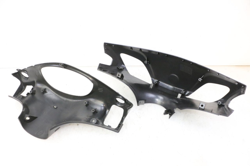 photo de COUVRE GUIDON  MBK WAAP 125 (2008 - 2013) - Angle alternatif