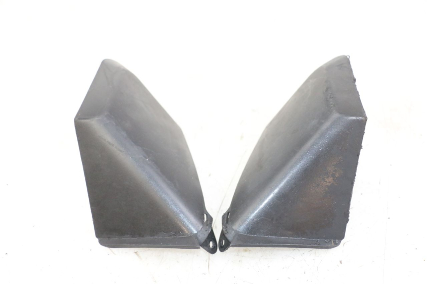 photo de COUVRE GUIDON YAMAHA X-MAX XMAX 250 (2006 - 2009) - Autre angle de vue