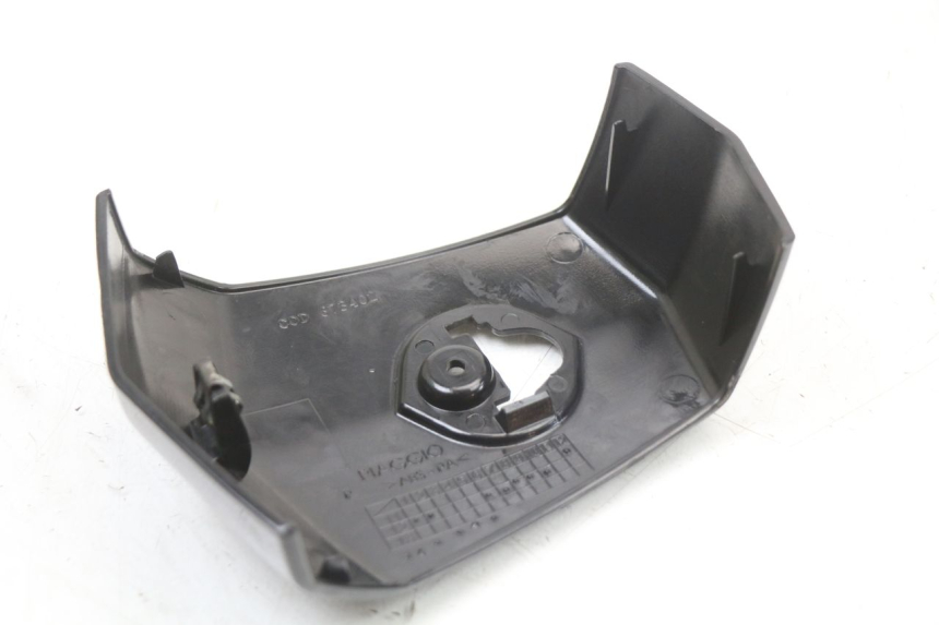 photo de COUVRE GUIDON PIAGGIO X10 125 (2012 - 2017) - État de surface