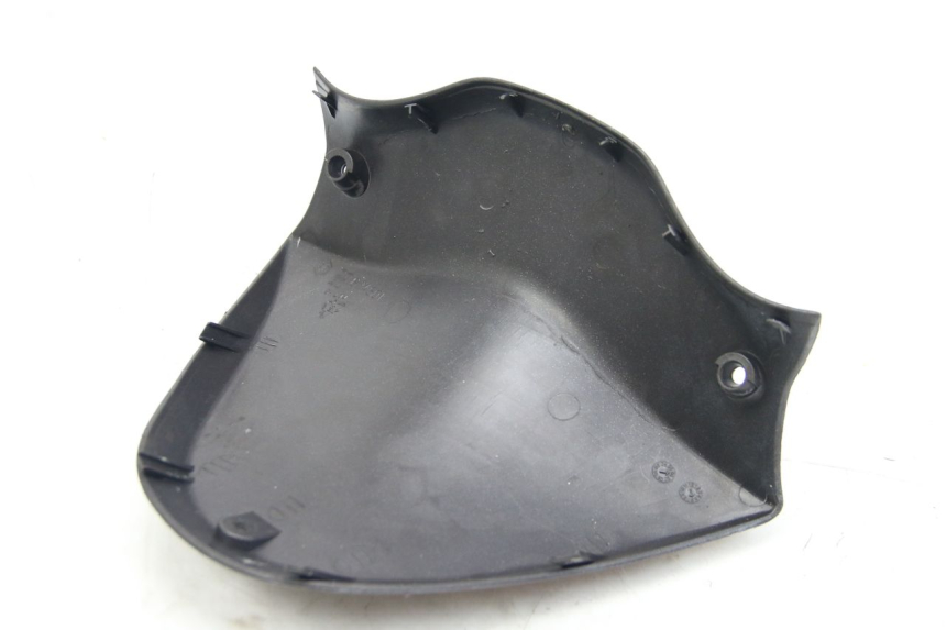 photo de COUVRE GUIDON PIAGGIO X8 125 (2004 - 2007) - Points de fixation