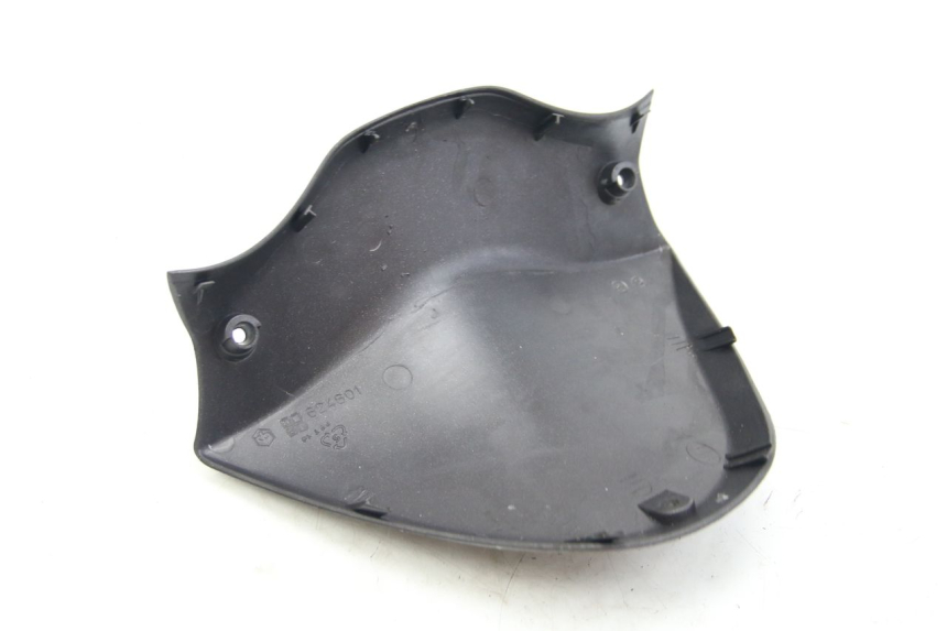 photo de COUVRE GUIDON PIAGGIO X8 125 (2004 - 2007) - État de surface