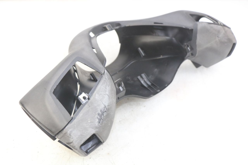 photo de COUVRE GUIDON PIAGGIO XEVO - X EVO 125 (2007 - 2017) - Points de fixation