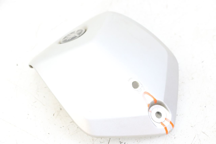 photo de COUVRE GUIDON YAMAHA X-MAX XMAX ABS 250 (2010 - 2014) - Détail de la pièce