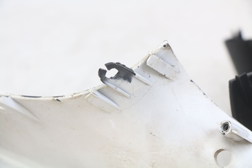 photo de COUVRE GUIDON PIAGGIO ZIP 2T 50 (2009 - 2019) - Inspection visuelle