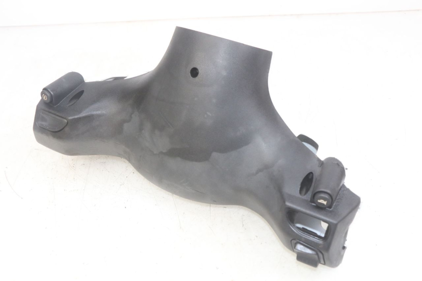 photo de COUVRE GUIDON PIAGGIO ZIP 2T 50 (2009 - 2019) - Autre angle de vue