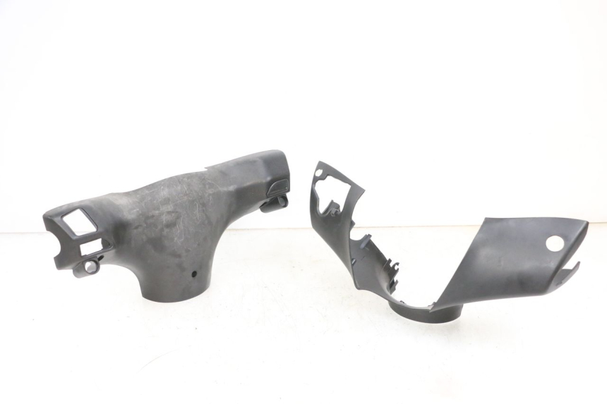 photo de COUVRE GUIDON PIAGGIO ZIP 4T 50 (2018 - 2020) - Vue principale