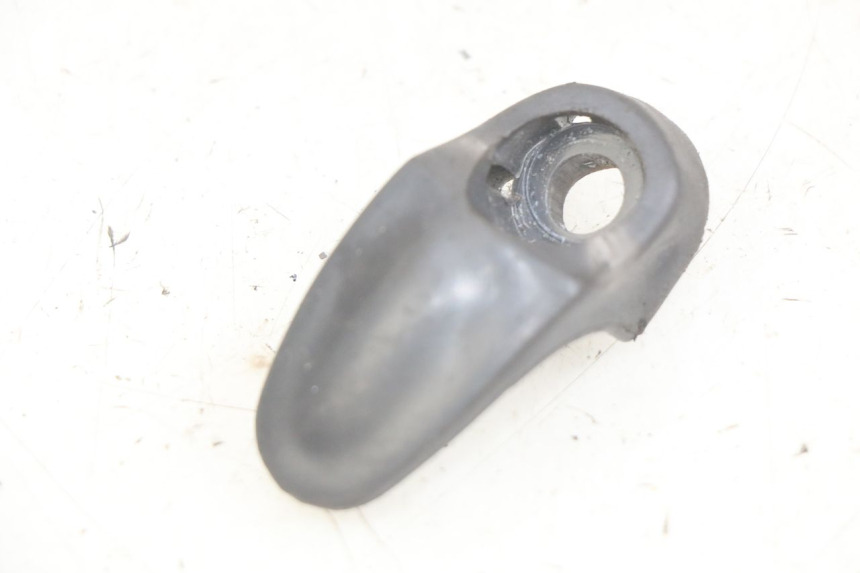 photo de CROCHET SAC KYMCO AGILITY 16+ 4T 50 (2018 - 2023) - Vue principale