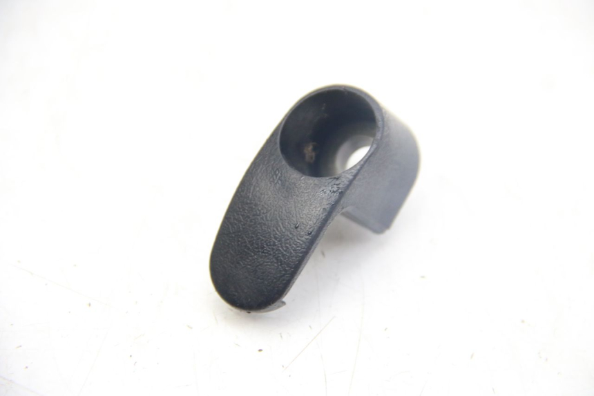 photo de CROCHET SAC YAMAHA BW'S BWS 125 (2010 - 2013) - Détail de la pièce