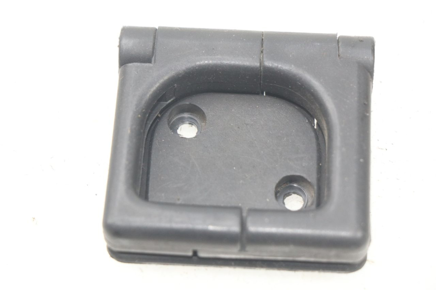 photo de CROCHET SAC PEUGEOT CITYSTAR 50 (2013 - 2017) - Zoom état d’usage