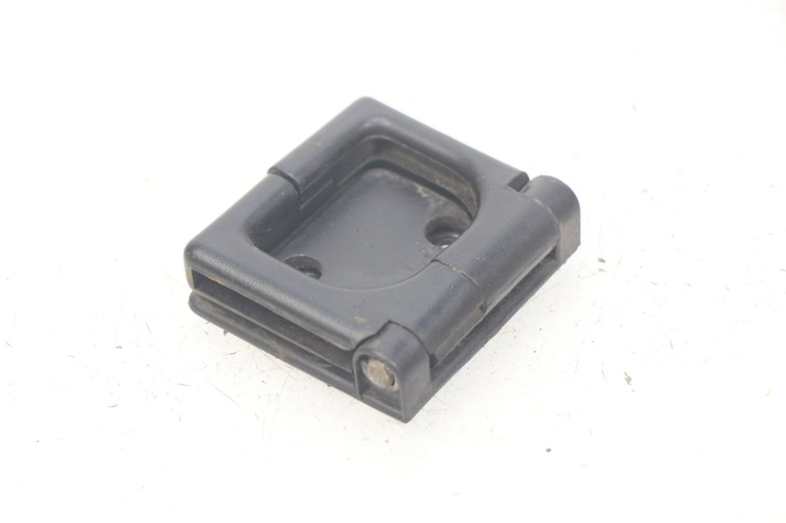 photo de CROCHET SAC PEUGEOT CITYSTAR 50 (2013 - 2017) - Zoom état d’usage