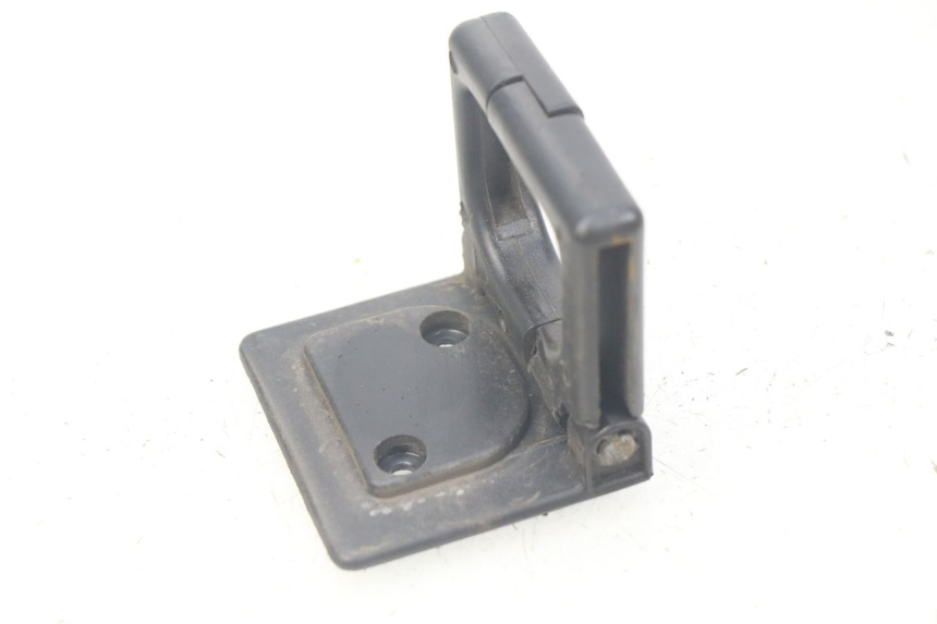 photo de CROCHET SAC PEUGEOT CITYSTAR 50 (2013 - 2017) - Autre angle de vue