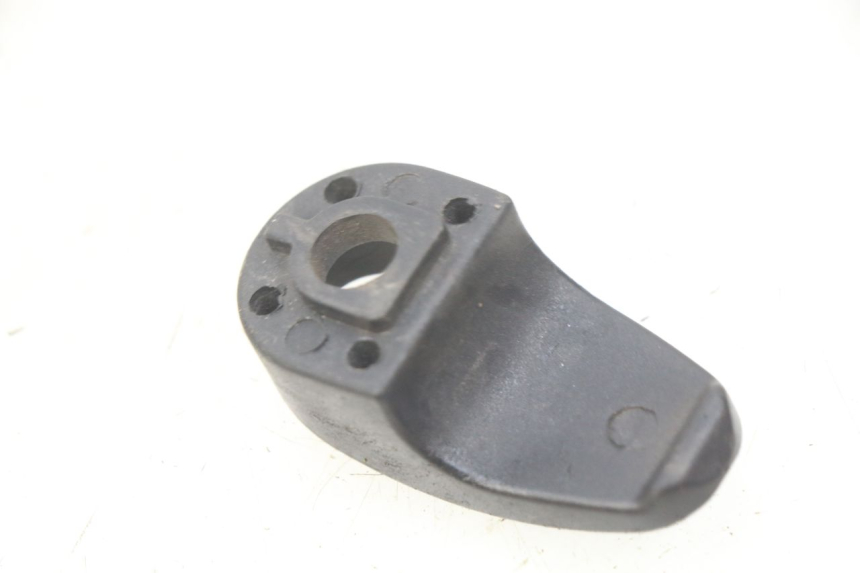 photo de CROCHET SAC SYM CROX 4T 50 (2016 - 2023) - Détail de la pièce