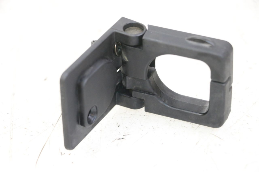 photo de CROCHET SAC PEUGEOT E-VIVACITY 1 (2012 - 2018) - Vue principale