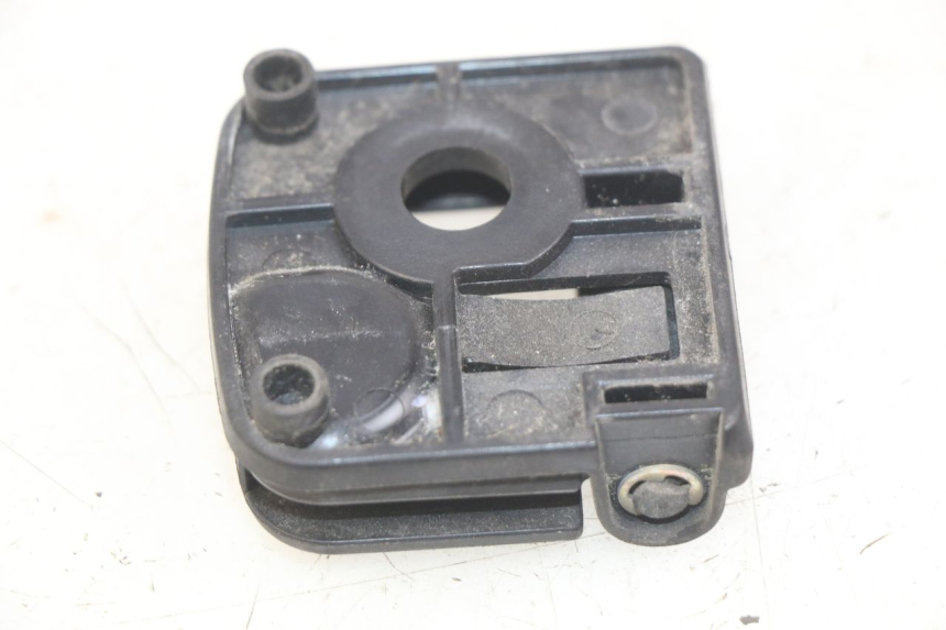 photo de CROCHET SAC YAMAHA D'ELIGHT DELIGHT 125 (2017 - 2020) - Zoom état d’usage