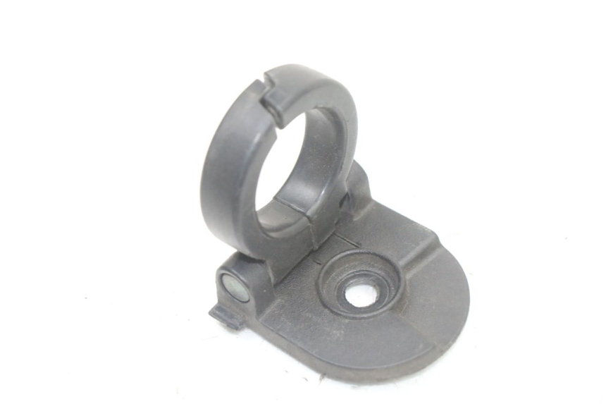 photo de CROCHET SAC SYM FIDDLE 3 III 125 (2014 - 2020) - Détail de la pièce